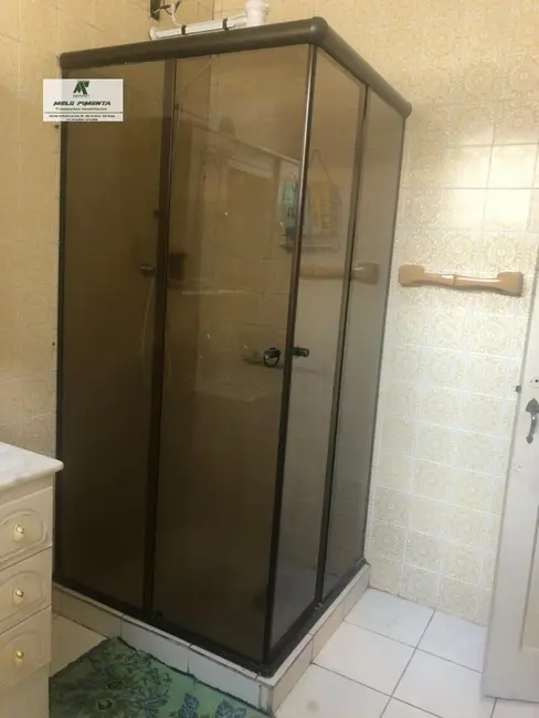 Casa com 3 quartos à venda e para alugar, 333m2 em Gonzaga, Santos - SP - imagem 7 Foto 7 de Casa com 3 quartos à venda e para alugar, 333m2 em Gonzaga, Santos - SP