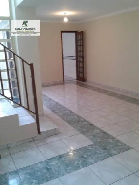 Foto 3 de Sobrado com 3 quartos à venda, 137m2 em Carapicuiba - SP