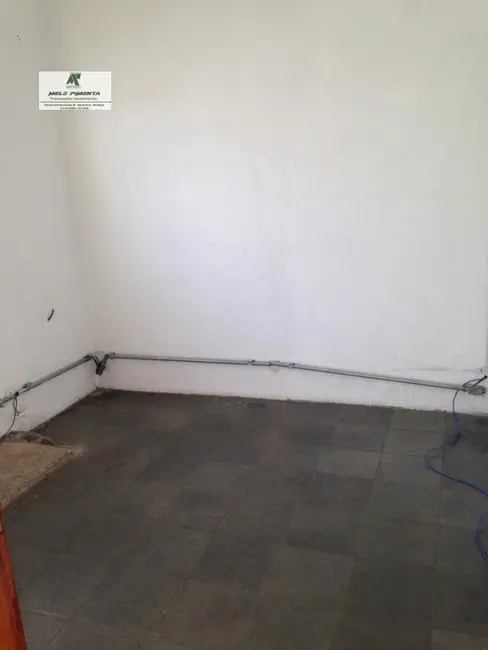 Foto 5 de Sala Comercial à venda, 380m2 em Vila Santo Antônio, Sao Roque - SP