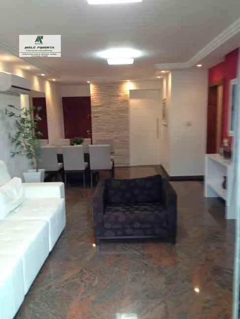 Apartamento com 3 quartos à venda em Angra Dos Reis - RJ - imagem 4 Foto 4 de Apartamento com 3 quartos à venda em Angra Dos Reis - RJ