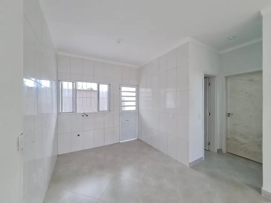 Casa com 3 quartos à venda, 100m2 em Bertioga - SP - imagem 4 Foto 4 de Casa com 3 quartos à venda, 100m2 em Bertioga - SP