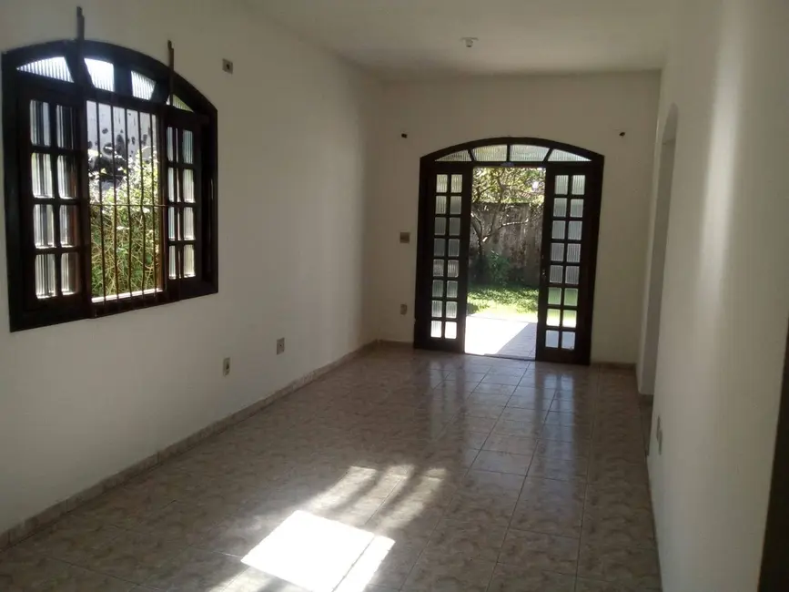Foto 3 de Casa com 3 quartos à venda, 450m2 em Bertioga - SP