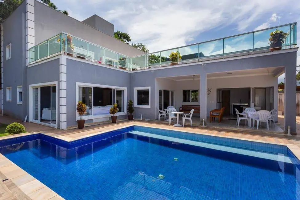 Foto 1 de Casa com 4 quartos à venda, 370m2 em Sao Sebastiao - SP
