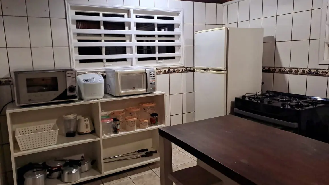 Foto 5 de Casa com 3 quartos à venda e para alugar, 100m2 em Bertioga - SP