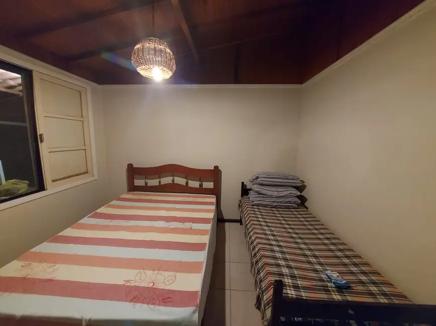 Foto 7 de Casa com 3 quartos à venda e para alugar, 100m2 em Bertioga - SP