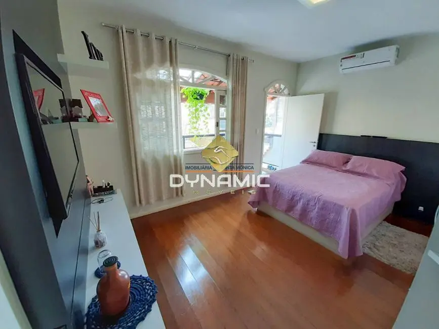 Casa com 3 quartos à venda, 180m2 em Santa Amélia, Belo Horizonte - MG - imagem 4 Foto 4 de Casa com 3 quartos à venda, 180m2 em Santa Amélia, Belo Horizonte - MG