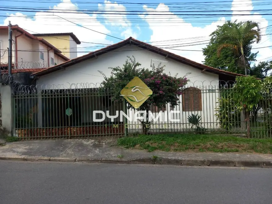 Foto 1 de Casa com 3 quartos à venda, 360m2 em Santa Amélia, Belo Horizonte - MG