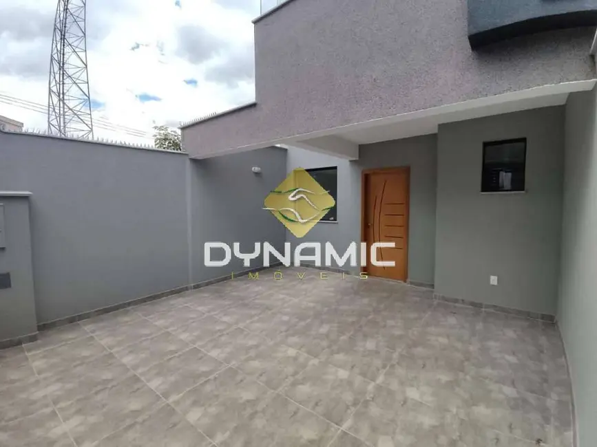 Casa com 3 quartos à venda, 129m2 em Santa Mônica, Belo Horizonte - MG - imagem 3 Foto 3 de Casa com 3 quartos à venda, 129m2 em Santa Mônica, Belo Horizonte - MG