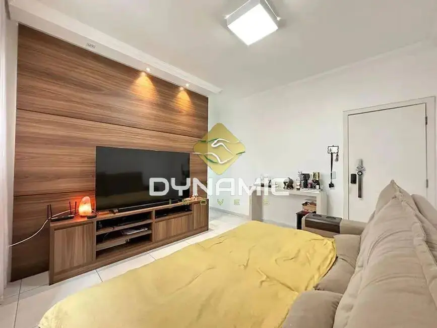 Foto 2 de Apartamento com 3 quartos à venda em Santa Amélia, Belo Horizonte - MG