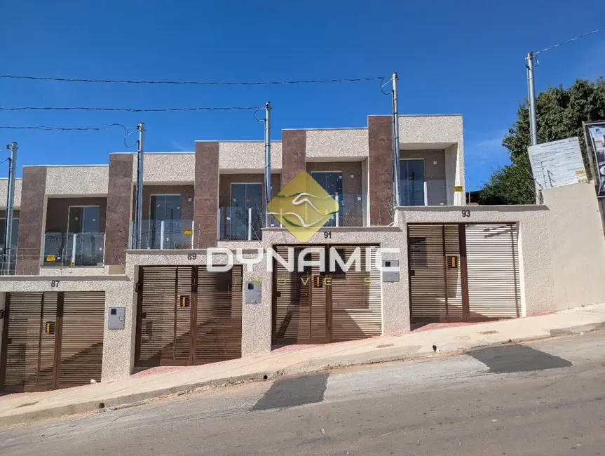 Foto 1 de Casa com 2 quartos à venda, 65m2 em Candelária, Belo Horizonte - MG