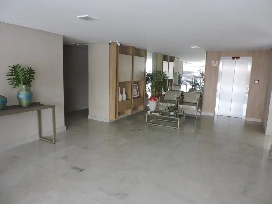Foto 2 de Apartamento com 2 quartos à venda, 63m2 em Jatiúca, Maceio - AL