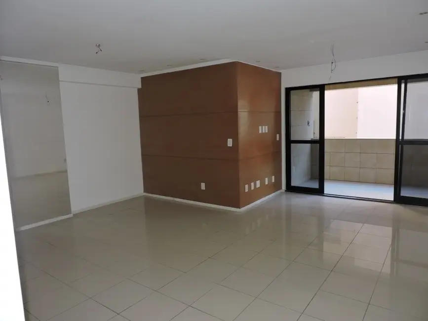 Apartamento com 3 quartos à venda, 134m2 em Ponta Verde, Maceio - AL - imagem 3 Foto 3 de Apartamento com 3 quartos à venda, 134m2 em Ponta Verde, Maceio - AL