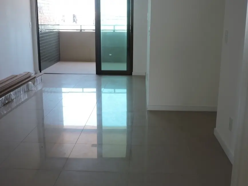 Apartamento com 3 quartos à venda, 94m2 em Ponta Verde, Maceio - AL - imagem 4 Foto 4 de Apartamento com 3 quartos à venda, 94m2 em Ponta Verde, Maceio - AL