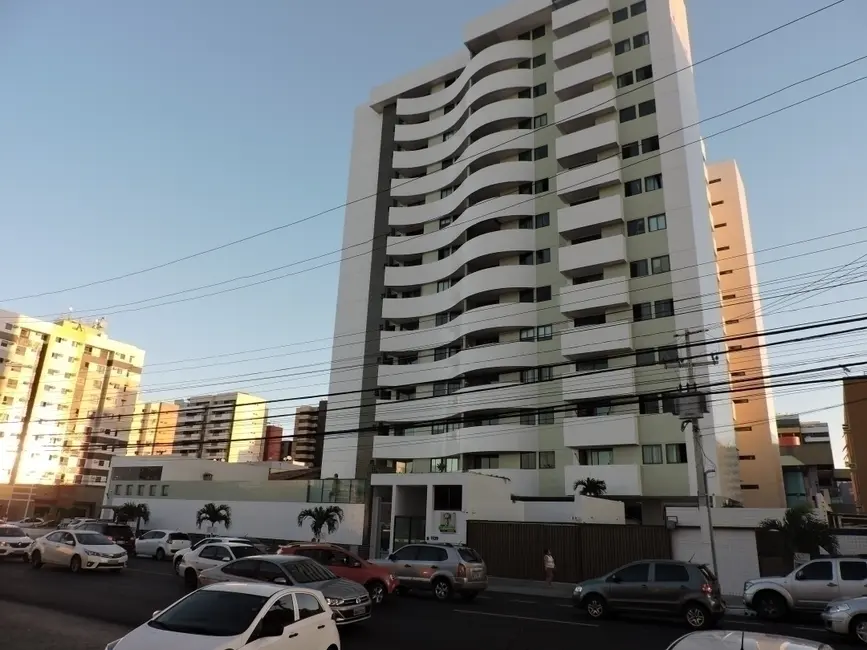 Foto 1 de Apartamento com 2 quartos à venda, 65m2 em Ponta Verde, Maceio - AL