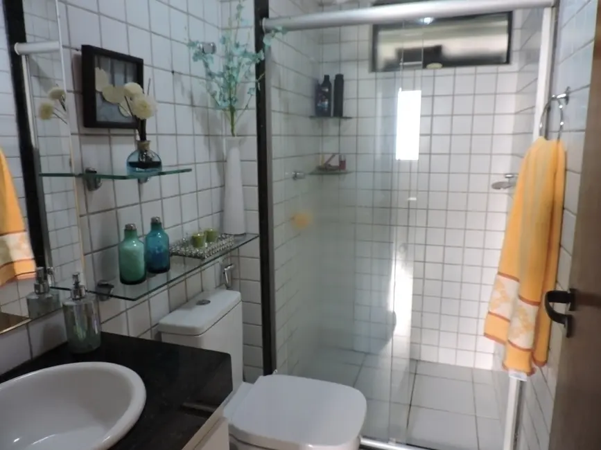 Apartamento com 3 quartos à venda, 73m2 em Ponta Verde, Maceio - AL - imagem 6 Foto 6 de Apartamento com 3 quartos à venda, 73m2 em Ponta Verde, Maceio - AL