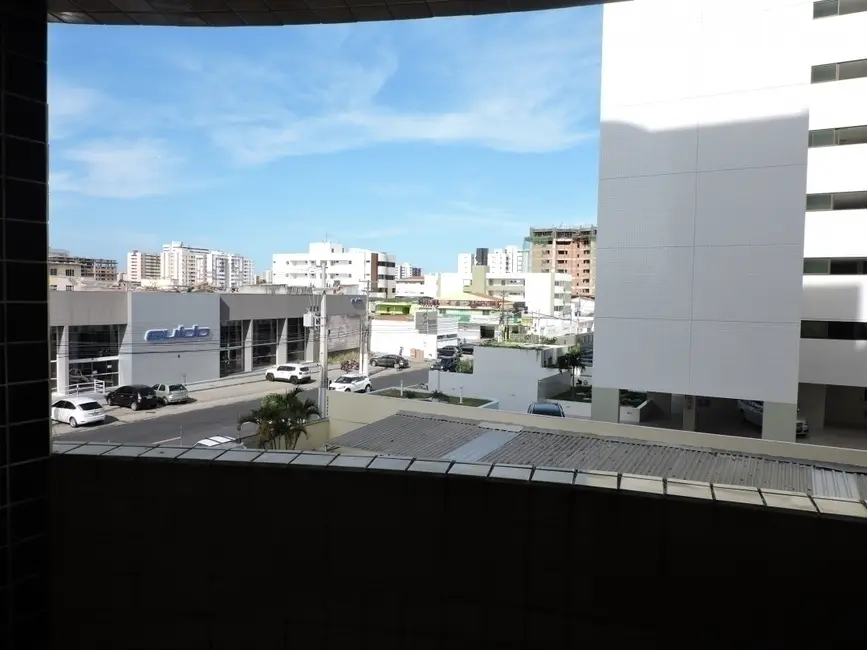 Apartamento com 3 quartos à venda, 73m2 em Ponta Verde, Maceio - AL - imagem 4 Foto 4 de Apartamento com 3 quartos à venda, 73m2 em Ponta Verde, Maceio - AL