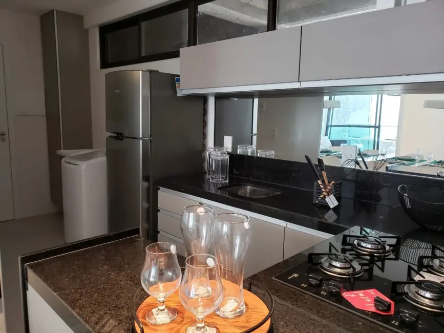 Apartamento com 3 quartos à venda, 83m2 em Ponta Verde, Maceio - AL - imagem 3 Foto 3 de Apartamento com 3 quartos à venda, 83m2 em Ponta Verde, Maceio - AL