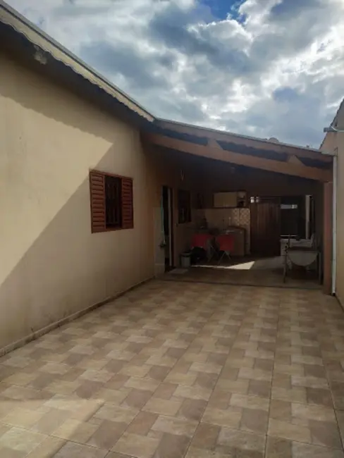Foto 1 de Casa com 2 quartos à venda, 150m2 em Vila Menino Jesus, Cacapava - SP