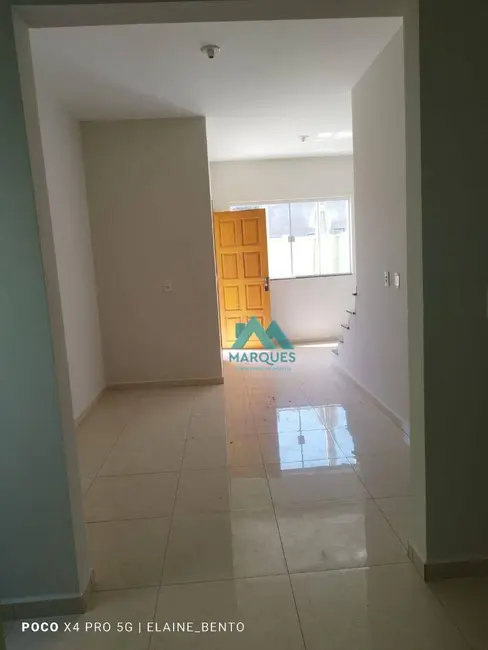 Foto 1 de Sobrado com 2 quartos à venda, 70m2 em Residencial Esperança, Cacapava - SP