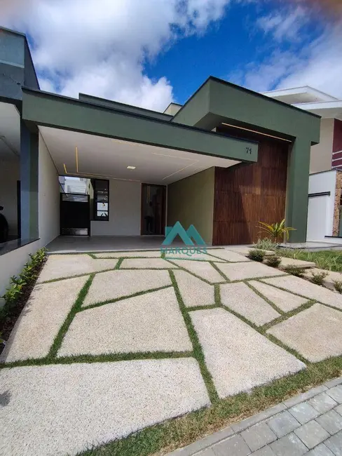 Foto 1 de Casa de Condomínio com 3 quartos à venda, 250m2 em Parque Residencial Maria Elmira, Cacapava - SP