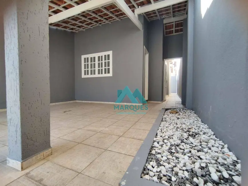 Foto 1 de Casa com 3 quartos à venda, 125m2 em Jardim Primavera, Cacapava - SP