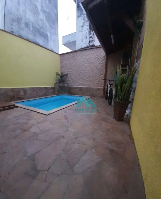 Foto 1 de Casa com 2 quartos à venda, 125m2 em Jardim Primavera, Cacapava - SP