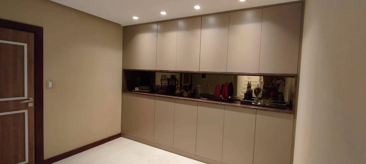 Foto 8 de Casa com 3 quartos à venda, 250m2 em Tomba, Feira De Santana - BA