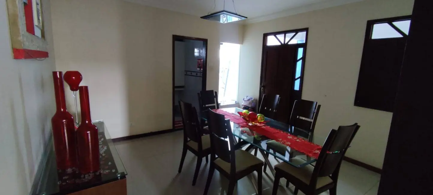 Foto 4 de Casa com 4 quartos à venda, 300m2 em Jardim Cruzeiro, Feira De Santana - BA