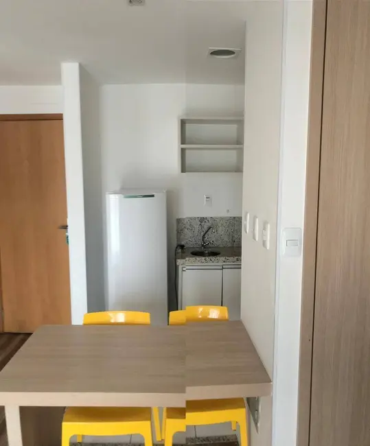 Apartamento com 1 quarto à venda e para alugar em Centro, Feira De Santana - BA - imagem 8 Foto 8 de Apartamento com 1 quarto à venda e para alugar em Centro, Feira De Santana - BA