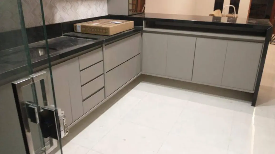 Foto 4 de Casa com 2 quartos à venda, 180m2 em Tomba, Feira De Santana - BA