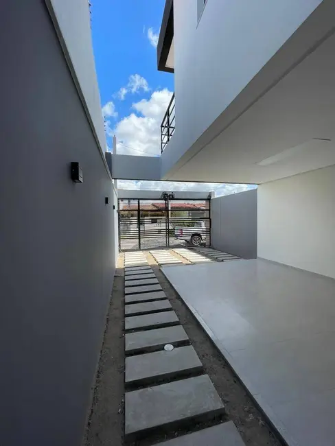 Foto 2 de Casa com 3 quartos à venda, 125m2 em Cidade Nova, Feira De Santana - BA