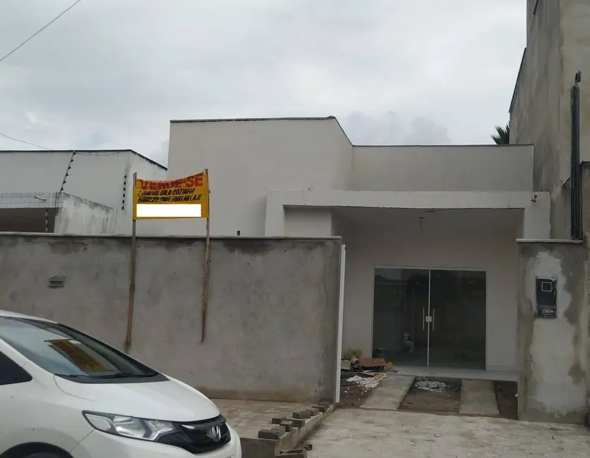 Foto 1 de Casa com 2 quartos à venda, 126m2 em Mangabeira, Feira De Santana - BA