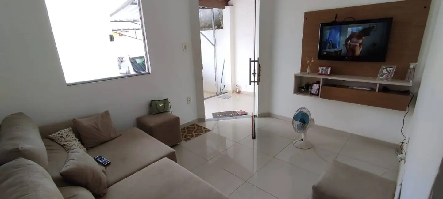 Foto 3 de Casa com 2 quartos à venda, 140m2 em Papagaio, Feira De Santana - BA