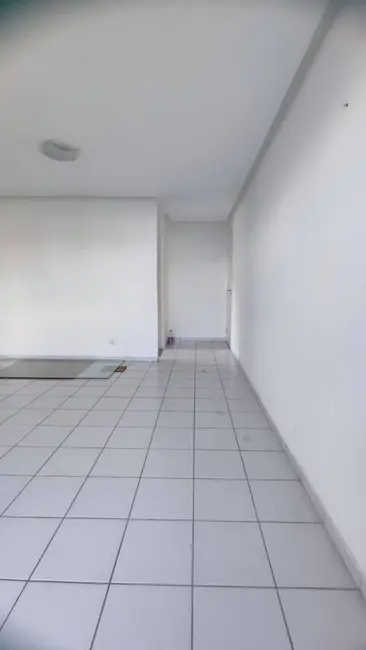 Foto 4 de Apartamento com 2 quartos para alugar em Muchila, Feira De Santana - BA