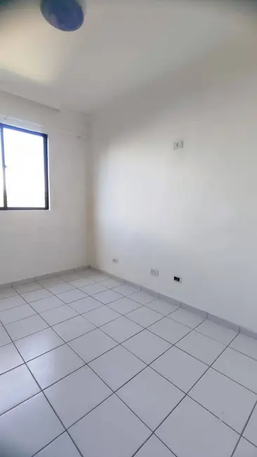 Foto 9 de Apartamento com 2 quartos para alugar em Muchila, Feira De Santana - BA