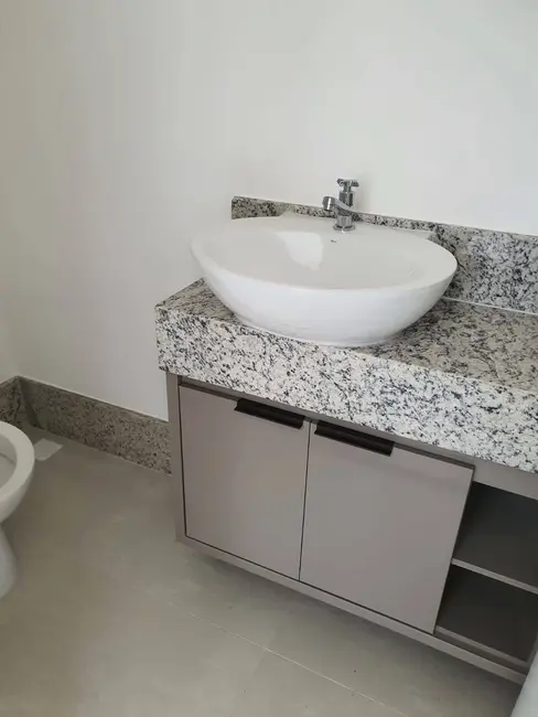 Foto 5 de Casa com 4 quartos para alugar em Sim, Feira De Santana - BA