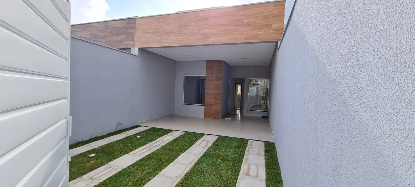 Foto 1 de Casa com 2 quartos à venda, 160m2 em Conceição, Feira De Santana - BA