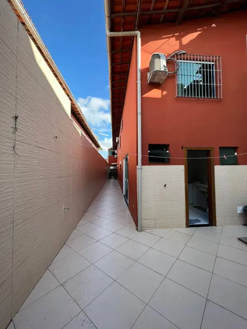 Foto 6 de Casa com 3 quartos à venda, 175m2 em Santa Mônica, Feira De Santana - BA