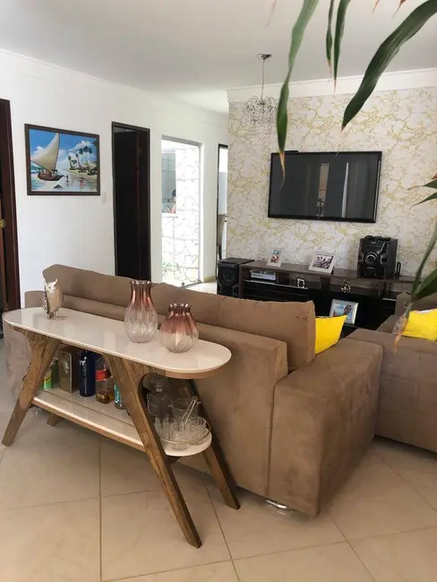 Casa com 3 quartos à venda, 200m2 em Papagaio, Feira De Santana - BA - imagem 5 Foto 5 de Casa com 3 quartos à venda, 200m2 em Papagaio, Feira De Santana - BA