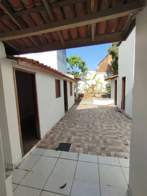 Foto 2 de Casa com 7 quartos à venda, 315m2 em Chácara São Cosme, Feira De Santana - BA