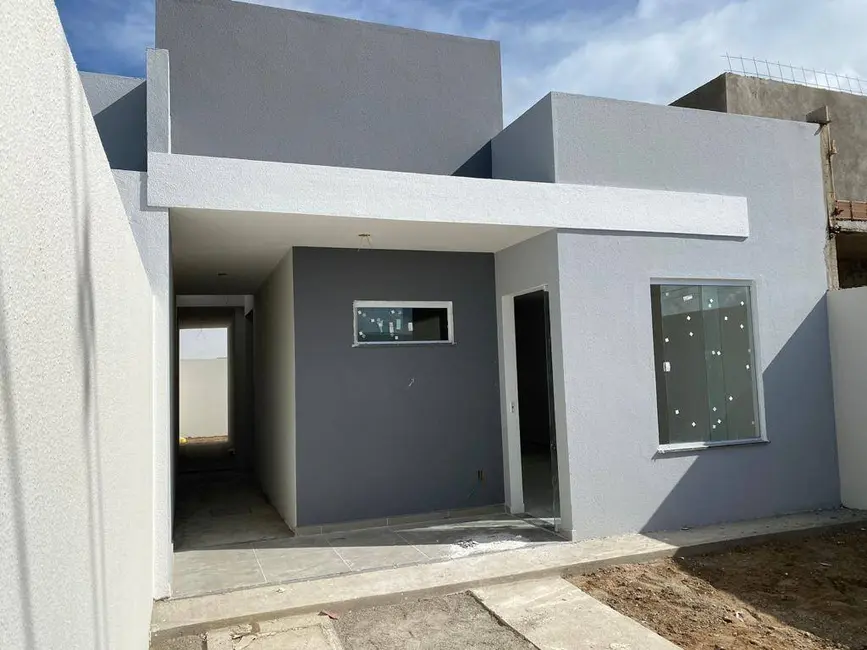 Foto 1 de Casa com 2 quartos à venda, 125m2 em Conceição, Feira De Santana - BA