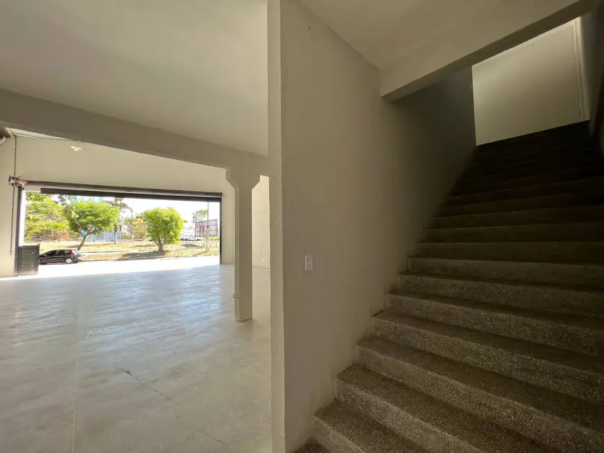 Armazém / Galpão para alugar, 52m2 em São João, Feira De Santana - BA - imagem 6 Foto 6 de Armazém / Galpão para alugar, 52m2 em São João, Feira De Santana - BA