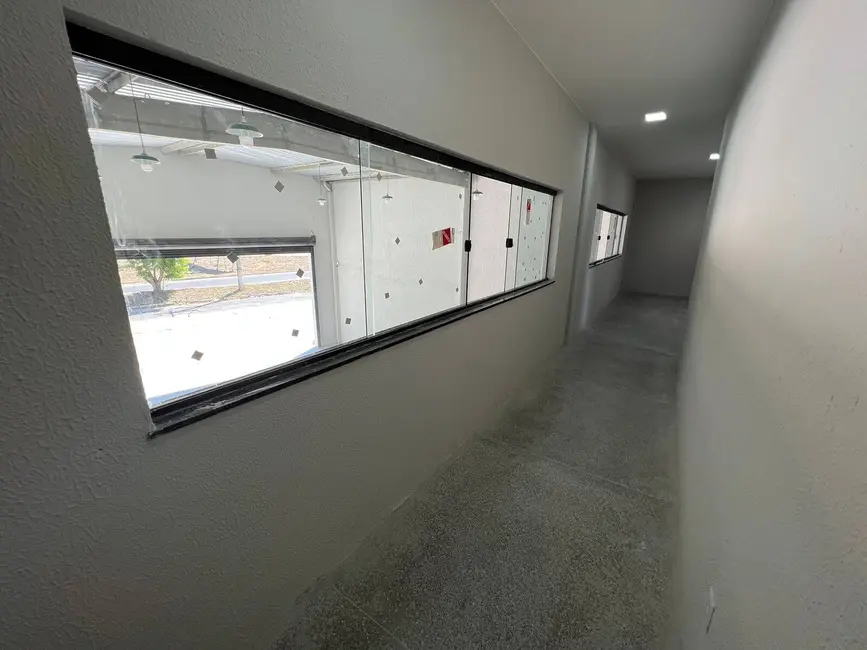 Armazém / Galpão para alugar, 52m2 em São João, Feira De Santana - BA - imagem 8 Foto 8 de Armazém / Galpão para alugar, 52m2 em São João, Feira De Santana - BA
