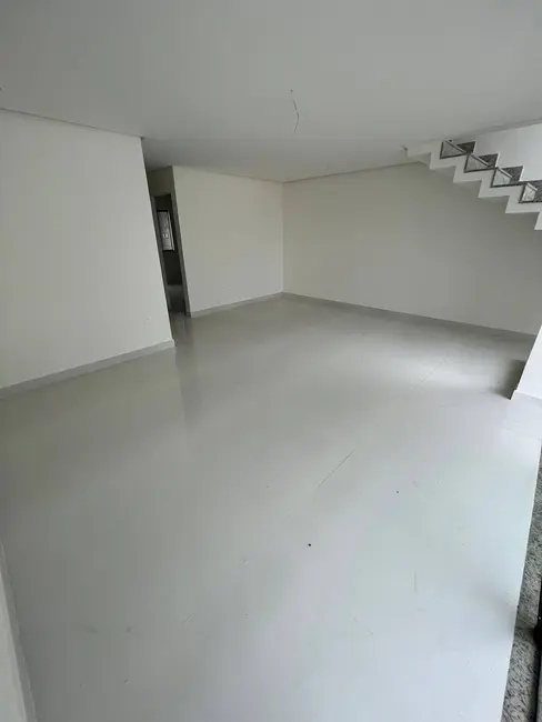 Foto 3 de Casa com 4 quartos à venda, 128m2 em Sim, Feira De Santana - BA