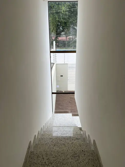 Foto 4 de Casa com 4 quartos à venda, 128m2 em Sim, Feira De Santana - BA