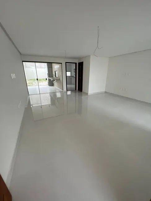 Foto 3 de Casa com 3 quartos à venda, 220m2 em Sim, Feira De Santana - BA