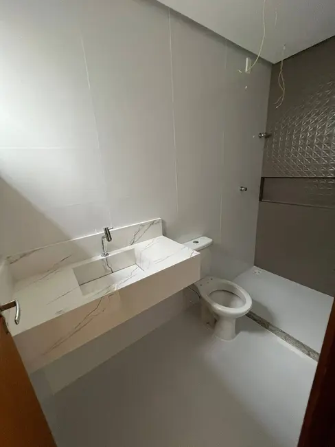 Foto 9 de Casa com 3 quartos à venda, 220m2 em Sim, Feira De Santana - BA