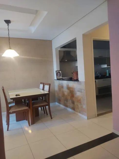 Casa com 4 quartos à venda e para alugar, 210m2 em Brasília, Feira De Santana - BA - imagem 5 Foto 5 de Casa com 4 quartos à venda e para alugar, 210m2 em Brasília, Feira De Santana - BA