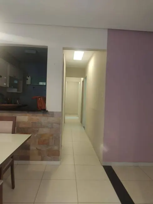 Casa com 4 quartos à venda e para alugar, 210m2 em Brasília, Feira De Santana - BA - imagem 7 Foto 7 de Casa com 4 quartos à venda e para alugar, 210m2 em Brasília, Feira De Santana - BA