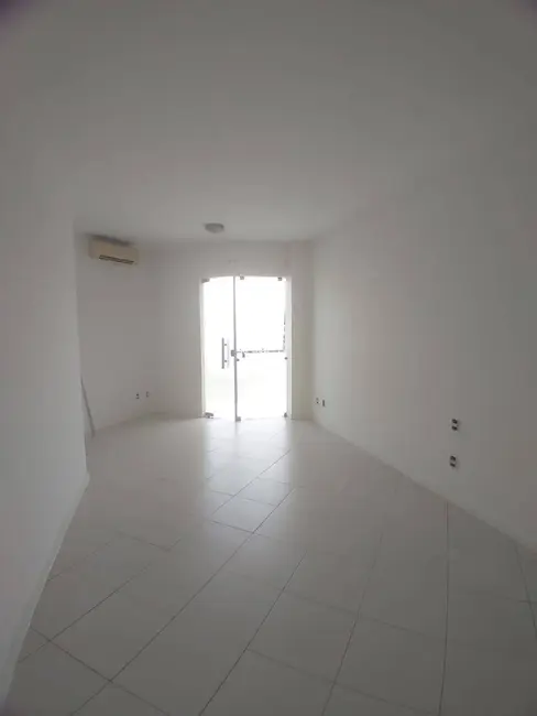 Foto 3 de Casa com 3 quartos para alugar em Brasília, Feira De Santana - BA